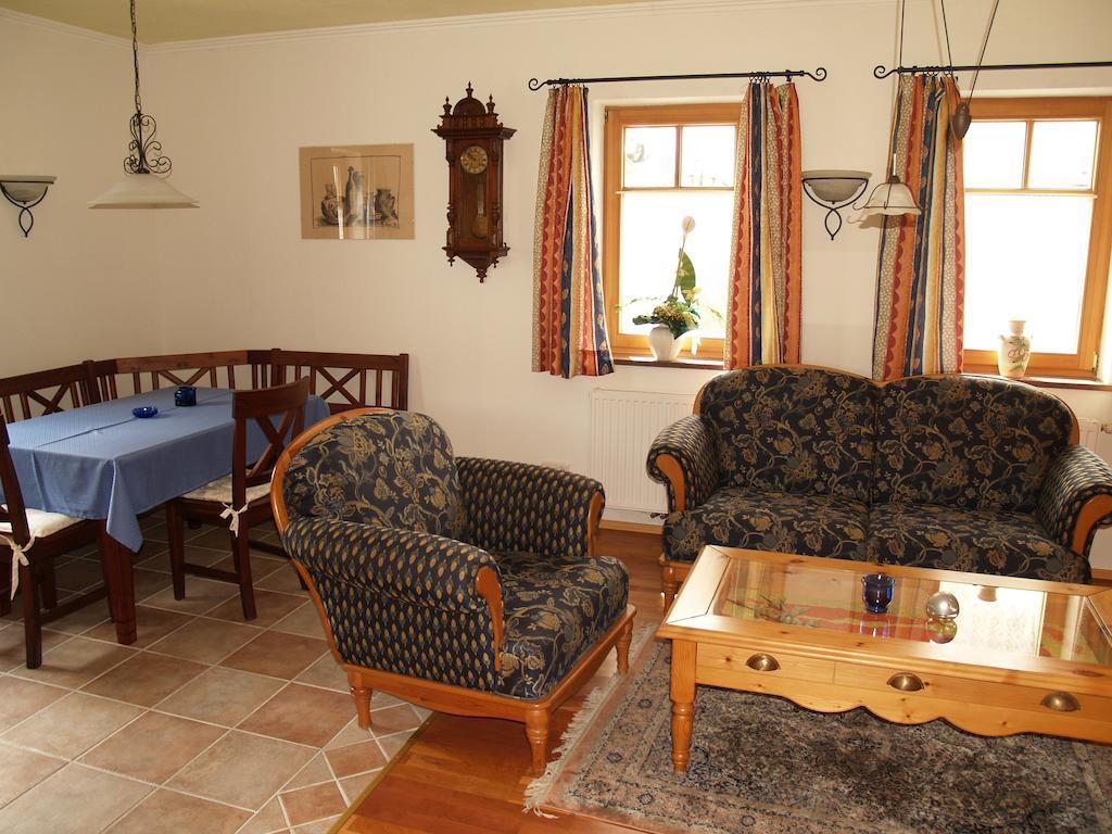 Mosthaeusl Wernstein am Inn Quarto foto